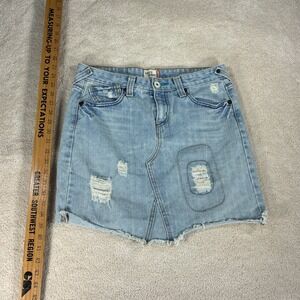 Levis Jeans Womens Light Wash Distressed Denim Mini Skirt Paisley Size 9 Y2K